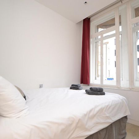 Modern 2 Bedroom Apartment, Oxford Street 런던 외부 사진